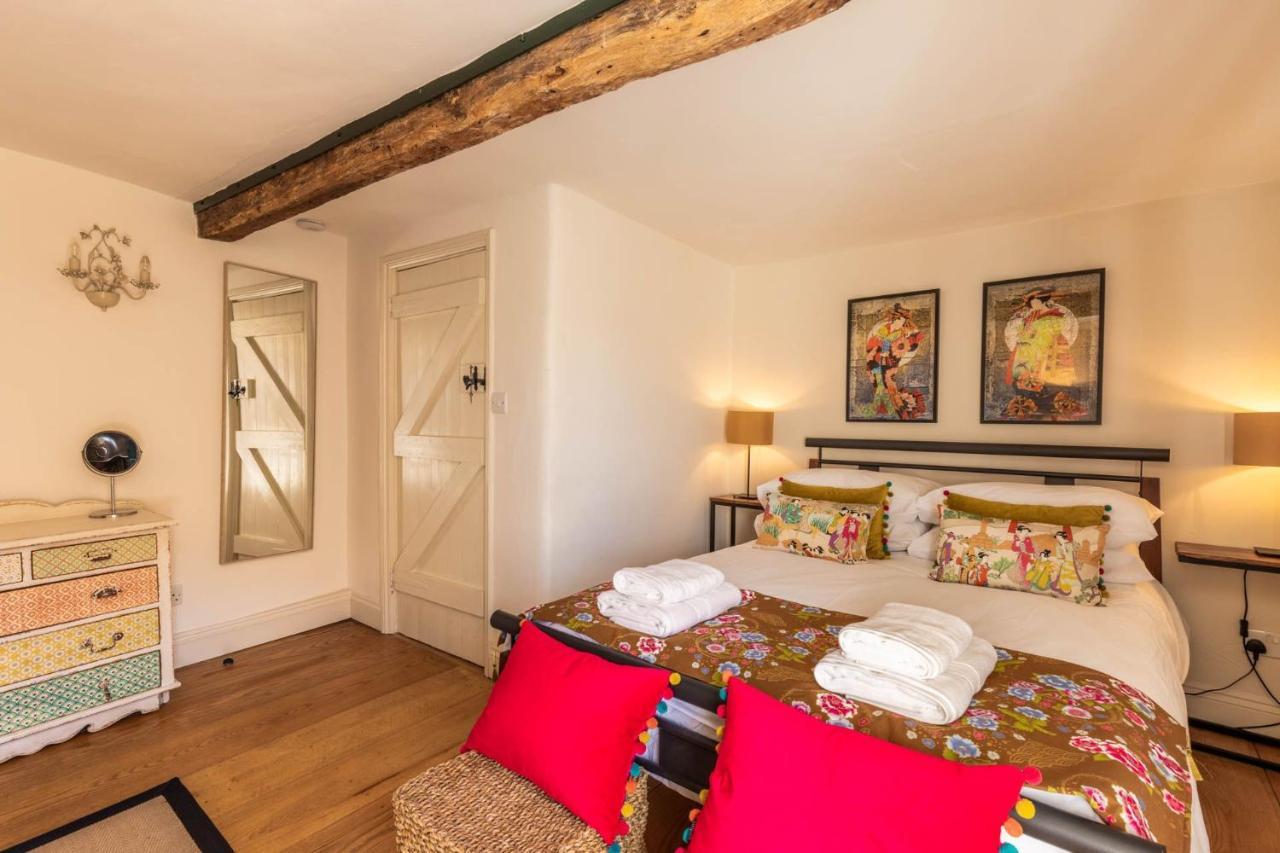 Host & Stay - The Old Paul Pry Holt  Eksteriør billede